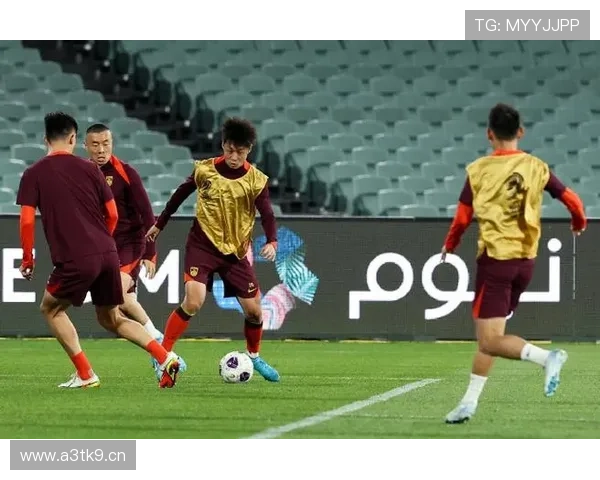 国足战澳大利亚23人名单公布：武磊伤缺，徐皓阳7号、韦世豪10号